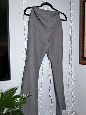 Old Navy Active PowerSoft Heathered Gray High-Rise Slim Boot-Cut Go-Dry Leggings